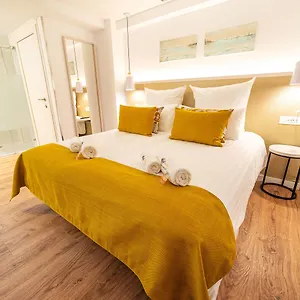4* Hotel The Place - Adults Only